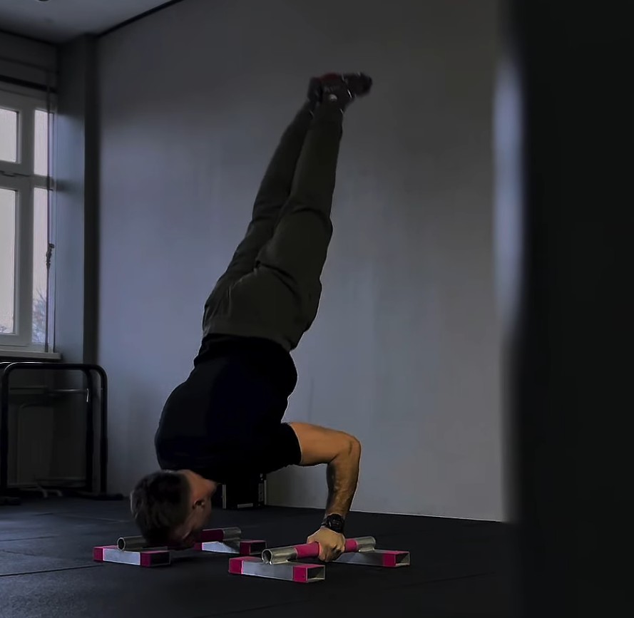 Trening kalisteniki Without Gravity — zdjęcie 2.