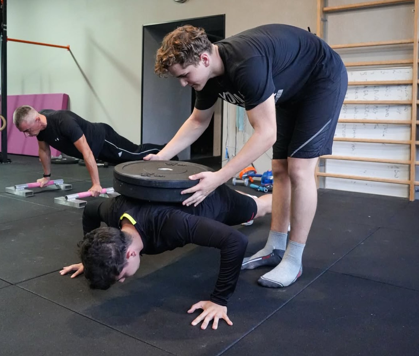 Trening kalisteniki Without Gravity — zdjęcie 5.