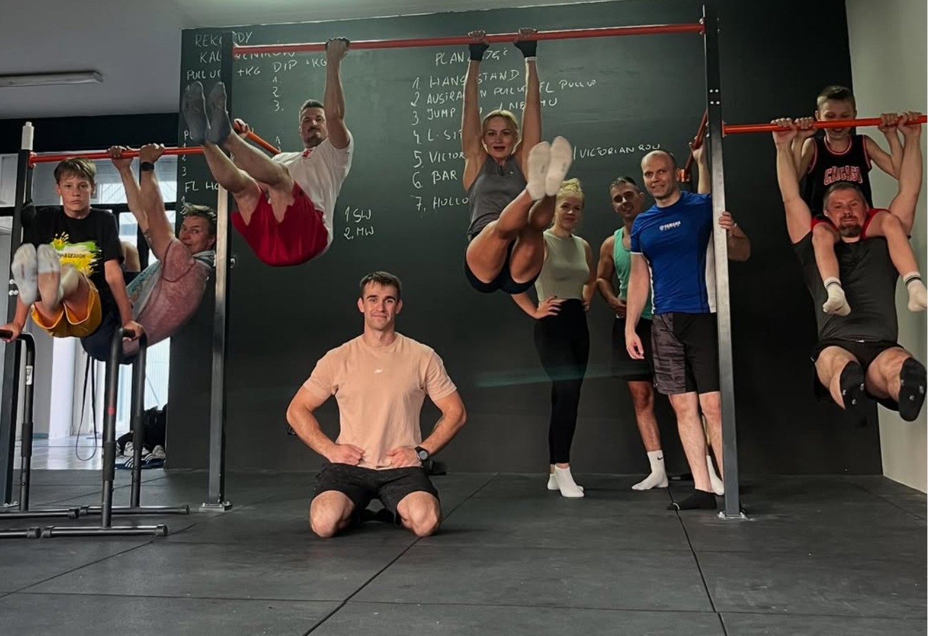 Trening kalisteniki Without Gravity — zdjęcie 7.